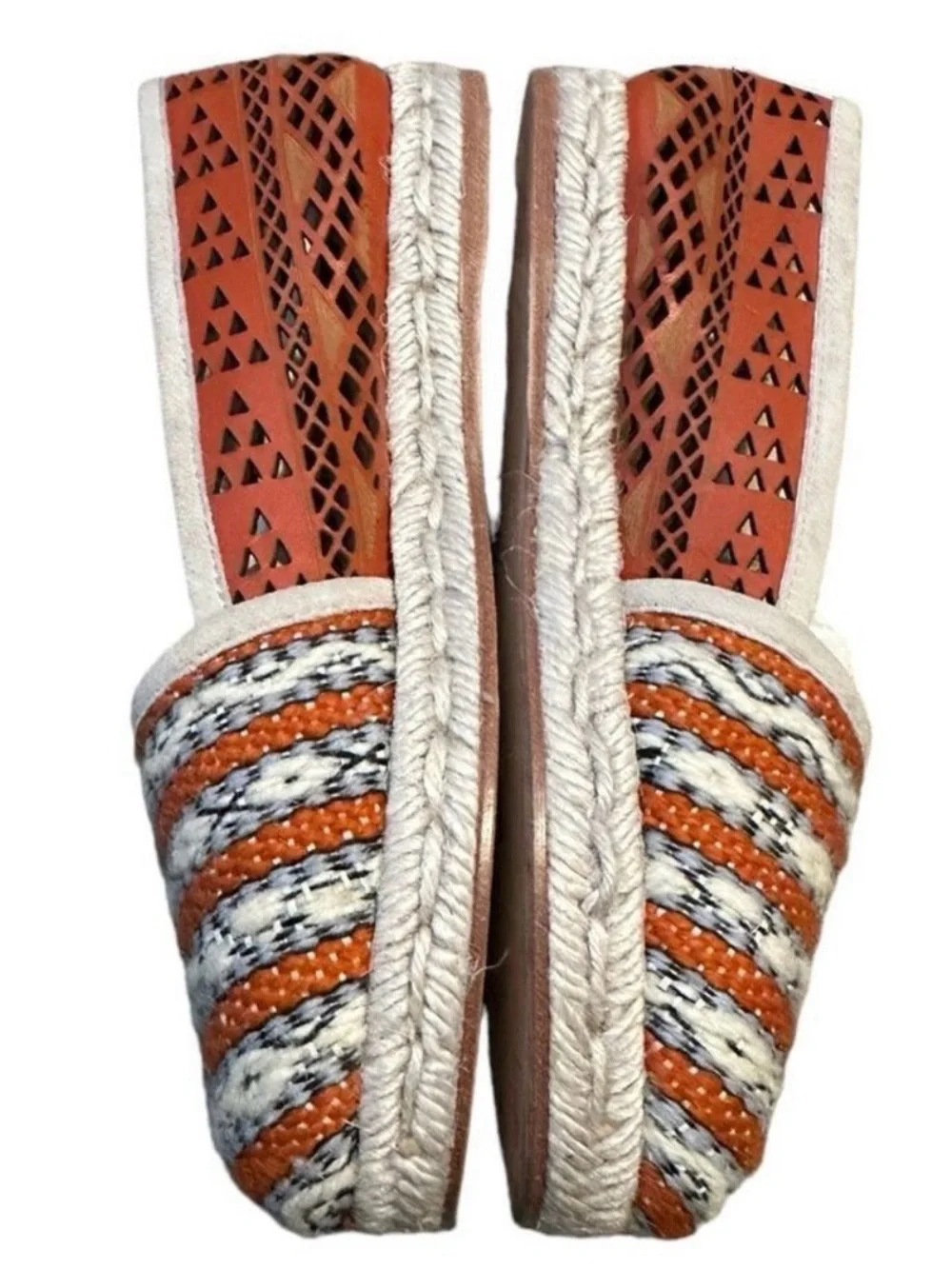 NWOB Cobra Society Women Wool & Leather Laser Cut Tapestry Espadrilles Size 7